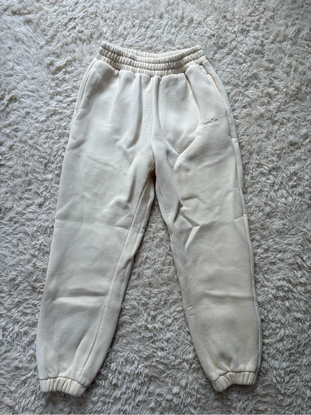 Pale yellow Comfrt Signature sweatpants